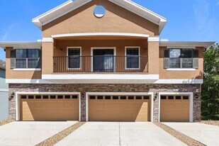 5511 Kinglethill Dr in Lithia, FL - Building Photo