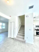 2751 SE 26th Rd in Homestead, FL - Building Photo - Building Photo