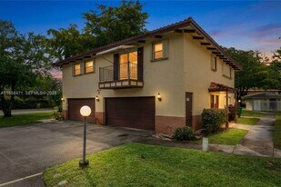 8800 NW 30th St in Coral Springs, FL - Building Photo