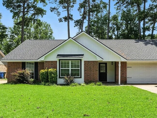 property at 5613 N Heatherstone Dr