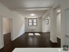 WEST 68 STREET, Unit 1E in New York, NY - Building Photo - Building Photo