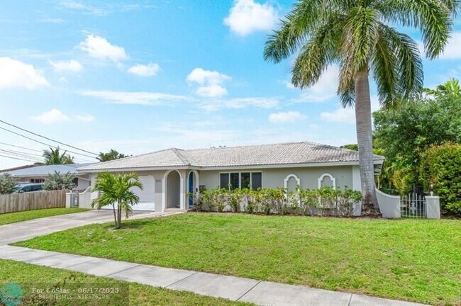 1031 SW 11th St