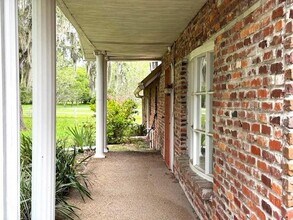37234 Jernstrom Ln in Zephyrhills, FL - Building Photo - Building Photo
