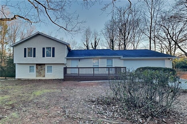 property at 1734 Wingard Dr