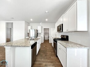 4051 Basil Mdw in Von Ormy, TX - Building Photo - Building Photo