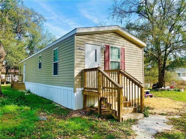 1621 Tangerine St in Kissimmee, FL - Foto de edificio - Building Photo