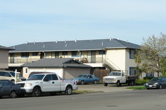 Meadows in Newark, CA - Foto de edificio - Building Photo