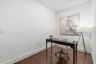 2002 Glen Allen St in Austin, TX - Building Photo - Building Photo