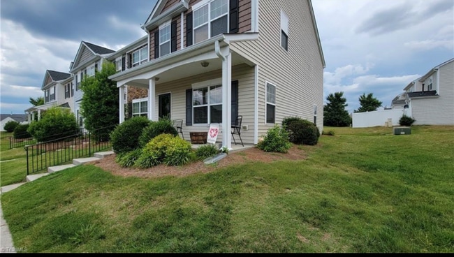 property at 33 Arbor Hl Pl