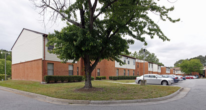 Wilson Pines Apartments in Suffolk, VA - Building Photo - Building Photo