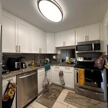 5860 NW 64th Ave in Tamarac, FL - Building Photo - Building Photo
