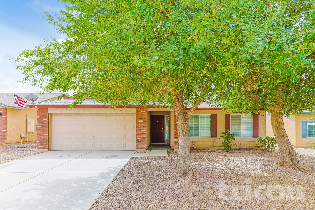 4873 E Rousay Dr in San Tan Valley, AZ - Building Photo