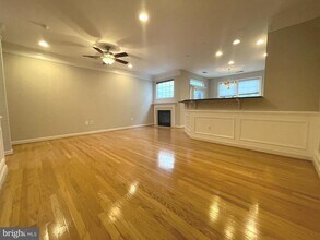 11451 Fogarty Ct in Fairfax, VA - Building Photo - Building Photo