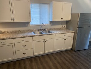 1862 N Dexter St in Indianapolis, IN - Foto de edificio - Building Photo