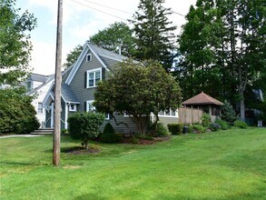 351 Ravine St in Meadville, PA - Building Photo - Building Photo