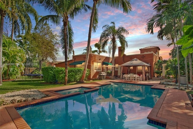 property at 2985 SW 13th St