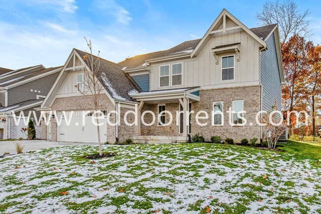 property at 6903 Oakdale Ln