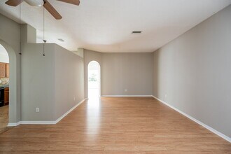 12019 Butler Woods Cir in Riverview, FL - Building Photo - Building Photo