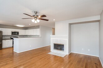 18114 Shady Cypress Ln in Cypress, TX - Building Photo - Building Photo