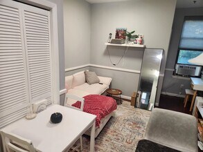 811 Park Ave-Unit -6 in Hoboken, NJ - Foto de edificio - Building Photo