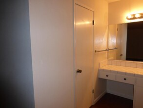 1722 Clear Lake Ave in Milpitas, CA - Building Photo - Building Photo