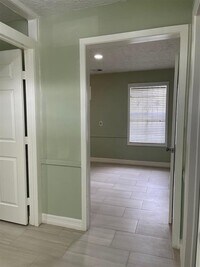 1403 Fairbanks St photo'