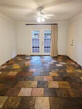 4211 Newton Ave in Dallas, TX - Foto de edificio - Building Photo