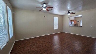 16751 Pine Castle Dr in Houston, TX - Building Photo - Building Photo