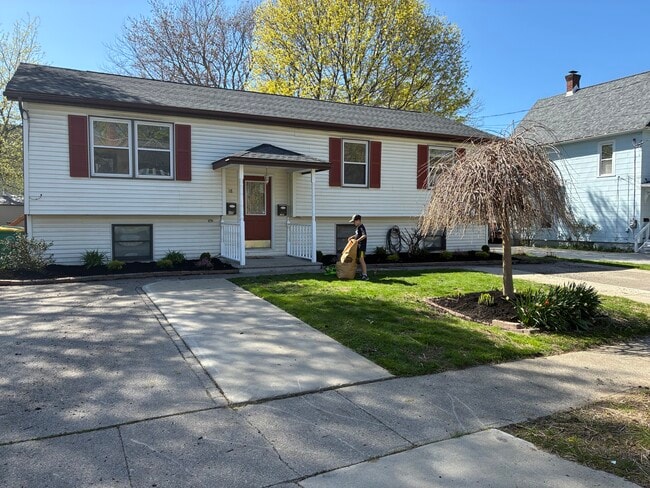 property at 18 Hunt Ave