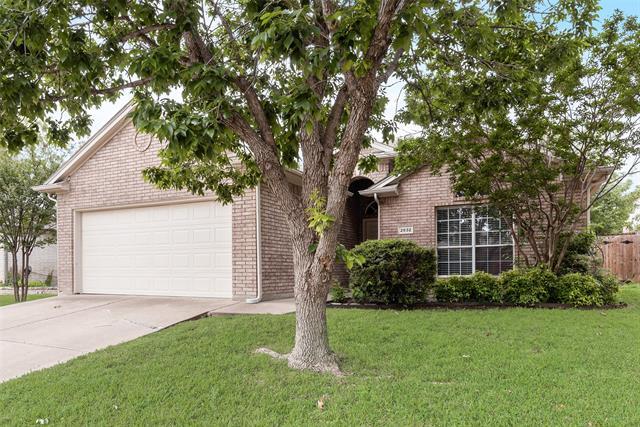 2832 Morning Star Dr in Fort Worth, TX - Building Photo - Building Photo