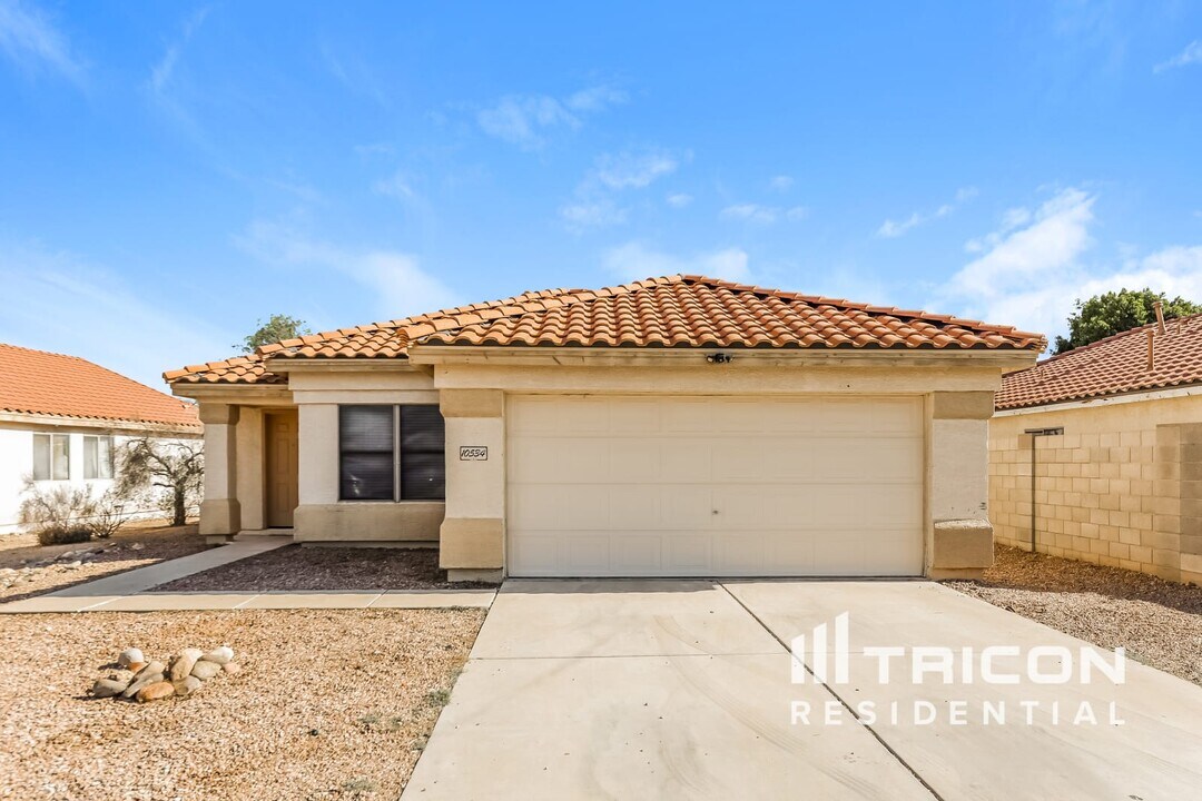 10534 W Carlota Ln in Peoria, AZ - Building Photo