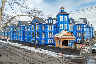 Springfield Greens in Springfield, NJ - Building Photo