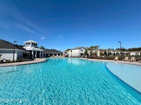 33 Summer Daze Dr in St. Augustine, FL - Building Photo