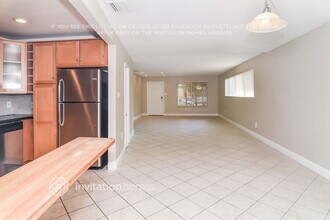 1511 Harrison St in Hollywood, FL - Foto de edificio - Building Photo