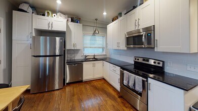 1059 Saratoga St in Boston, MA - Building Photo - Building Photo