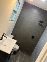 4705 Yosemite Blvd in Modesto, CA - Building Photo - Building Photo