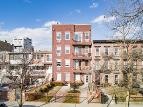 127 4th Pl in Brooklyn, NY - Building Photo - Building Photo