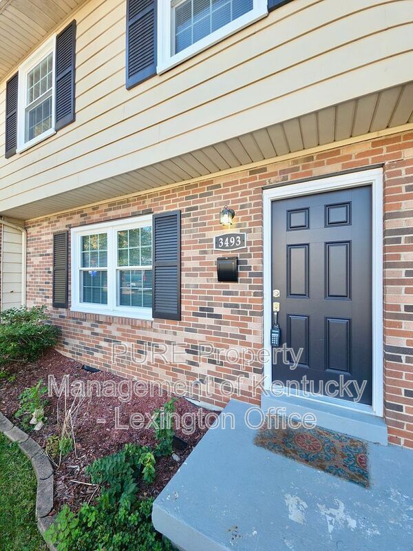 3493 Sutherland Dr in Lexington, KY - Building Photo - Building Photo
