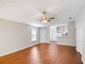 1953 Longneedle Lane in Middleburg, FL - Building Photo - Building Photo