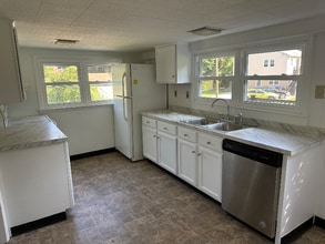 1564 Embreeville Rd in Coatesville, PA - Building Photo - Building Photo