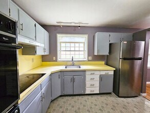 1722 147th Ave SE in Bellevue, WA - Building Photo - Building Photo