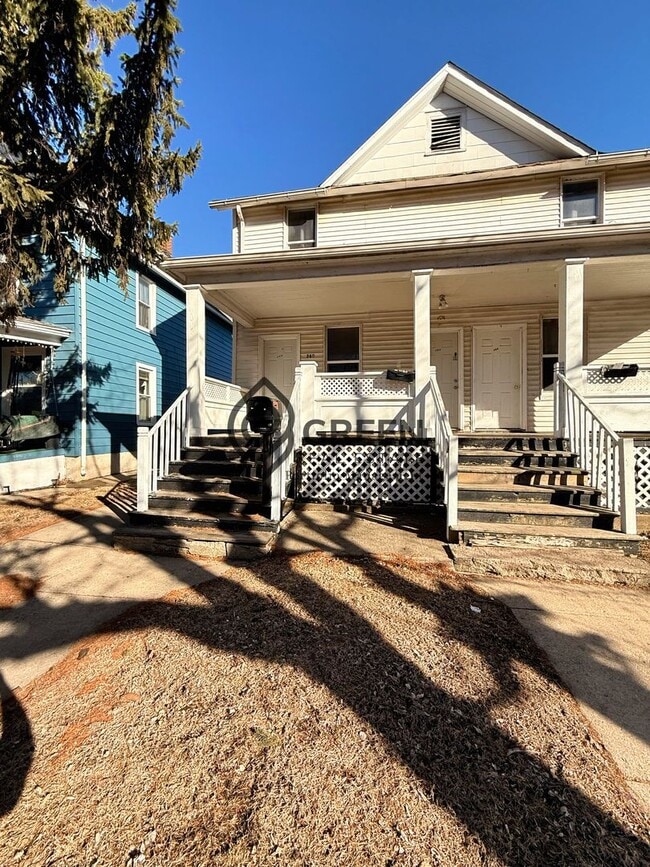 360-366 S Washington Ave