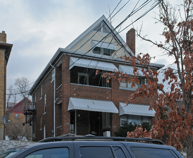 2716-2718 Stratford Ave in Cincinnati, OH - Building Photo - Building Photo