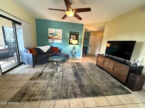 15050 N Thompson Peak Pkwy in Scottsdale, AZ - Building Photo - Building Photo