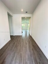 7262 Lenora Ln in Lake Worth, FL - Building Photo - Building Photo