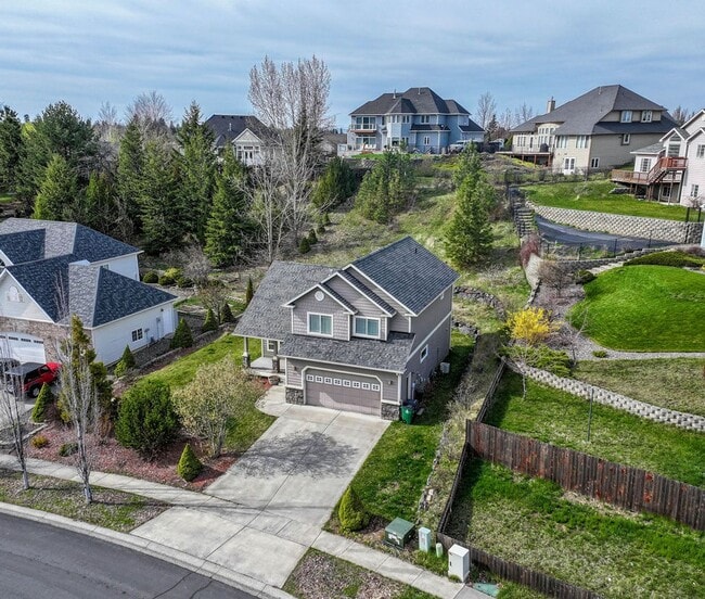 1962 E 6th St in Moscow, ID - Building Photo - Building Photo