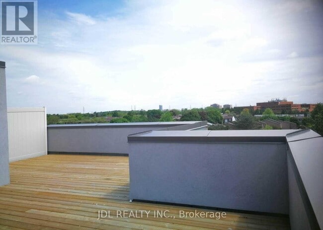 property at 2100-2100 Bridletowne Cir