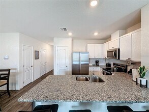 1303 Tallowwood Ln in Davenport, FL - Building Photo - Building Photo