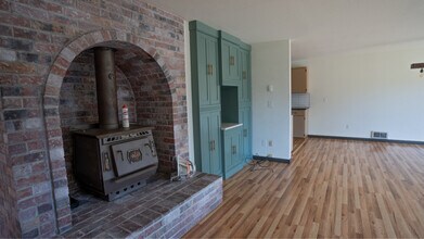 6216 255th St Ct E in Graham, WA - Foto de edificio - Building Photo