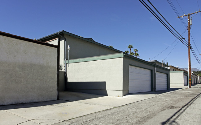 592 Silverwood Ave in Upland, CA - Building Photo - Building Photo